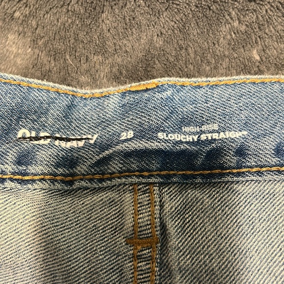 Old Navy high rise slouchy straight jean shorts size 28 - Picture 2 of 4